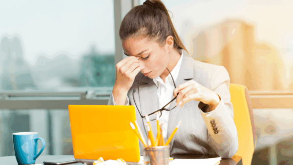 Stress cronico e cortisolo: come influenzano intestino, metabolismo e salute ormonale